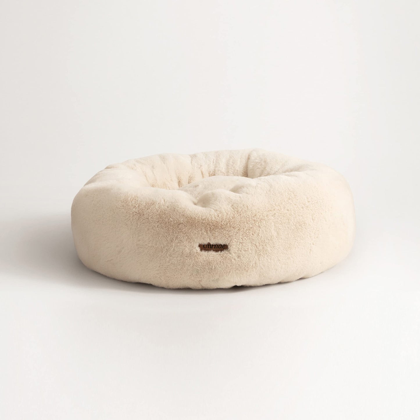 Calming Faux Fur Pet Bed with Washable Cover