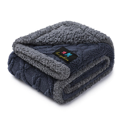 Waterproof Sherpa Pet Blanket for Furniture Protection