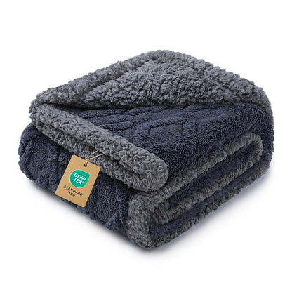 Waterproof Sherpa Pet Blanket for Furniture Protection