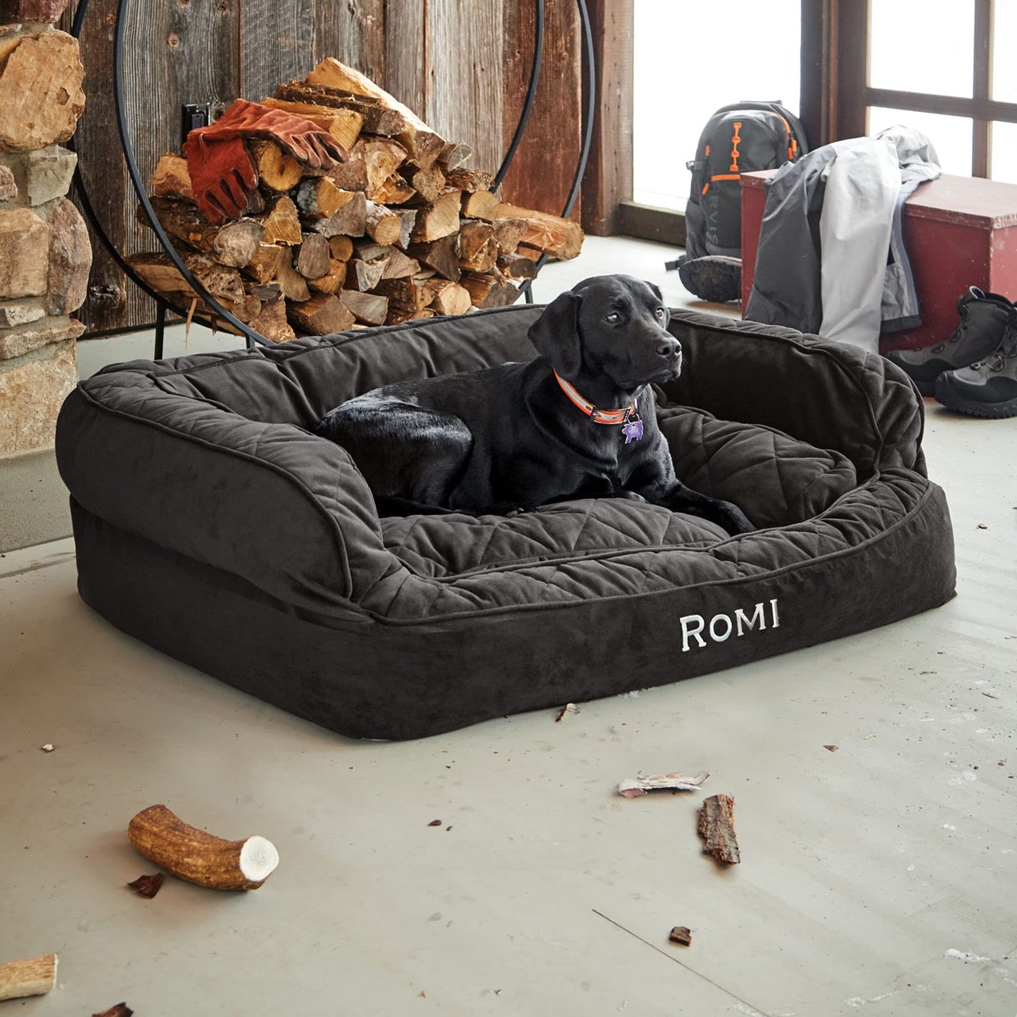 Deluxe Pet Bed with Quilted Cover and Deep Cushion