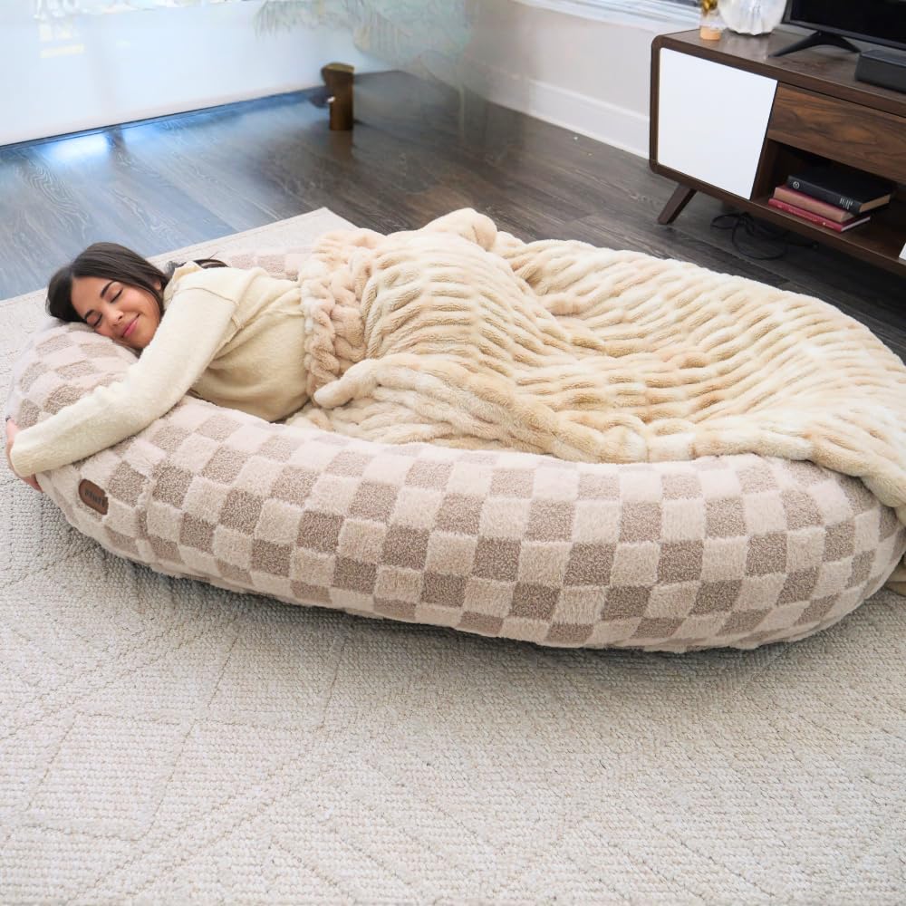 Oversized Plush Lounger Bed with Memory Foam Fill