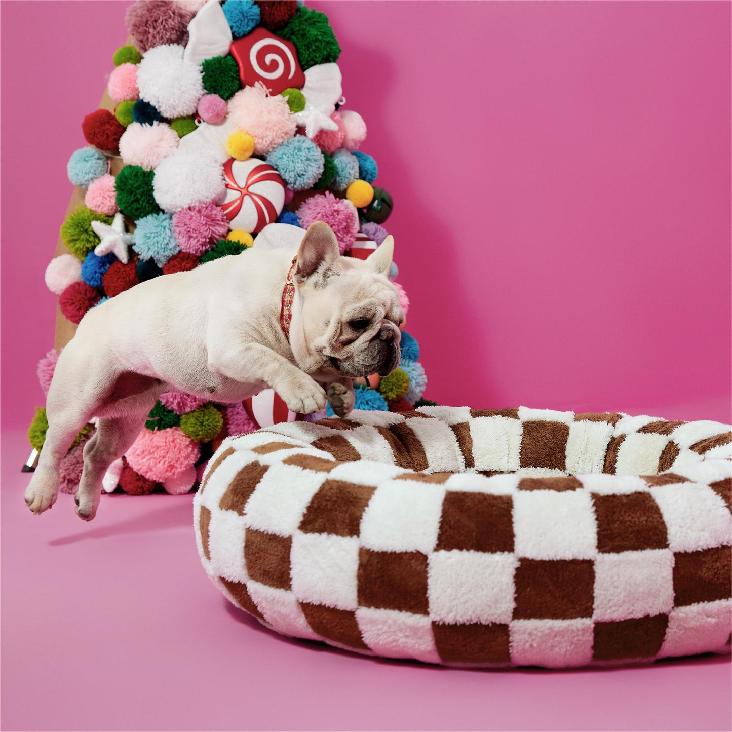 Calming Donut Pet Bed with Plush Washable Cover