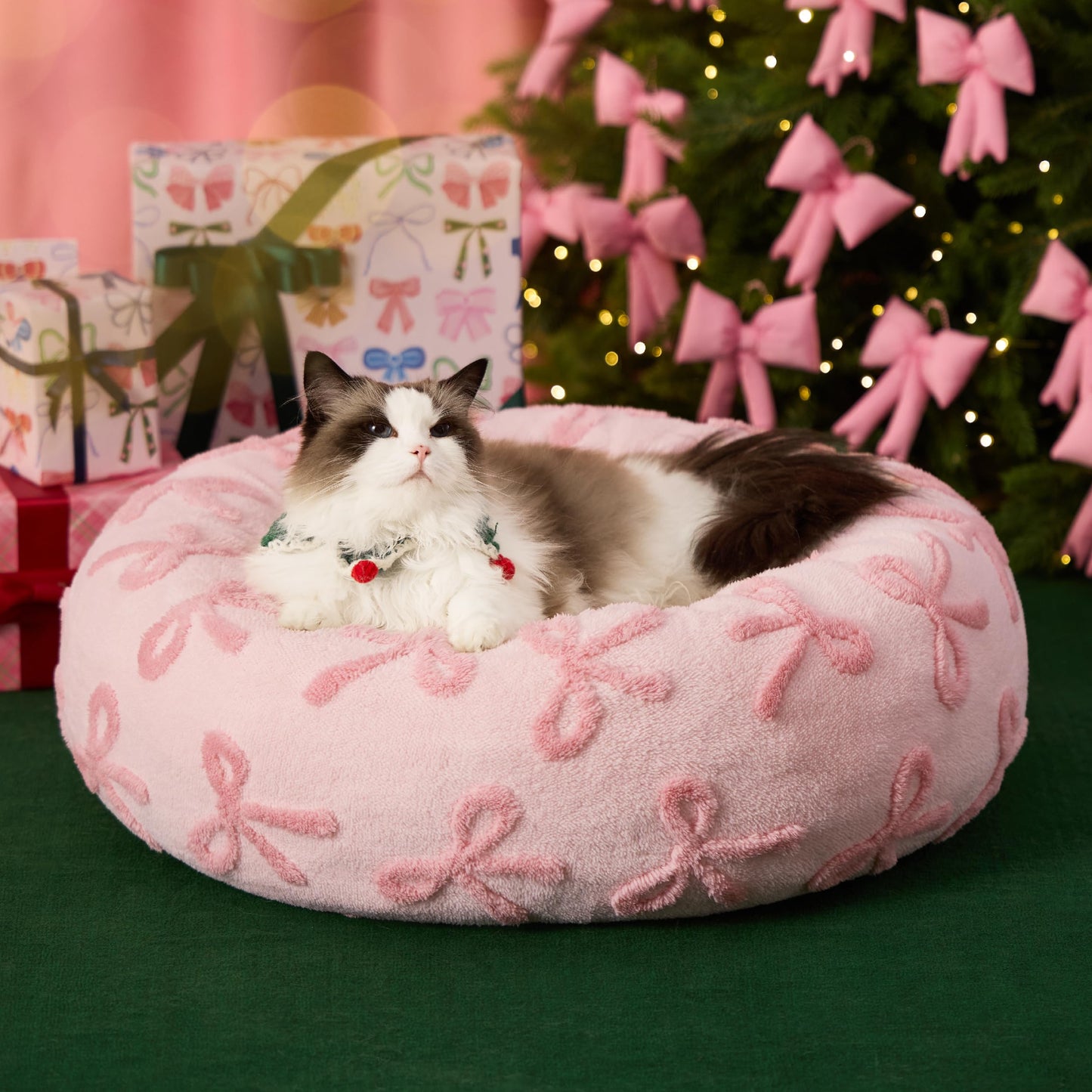 Calming Donut Pet Bed with Plush Washable Cover