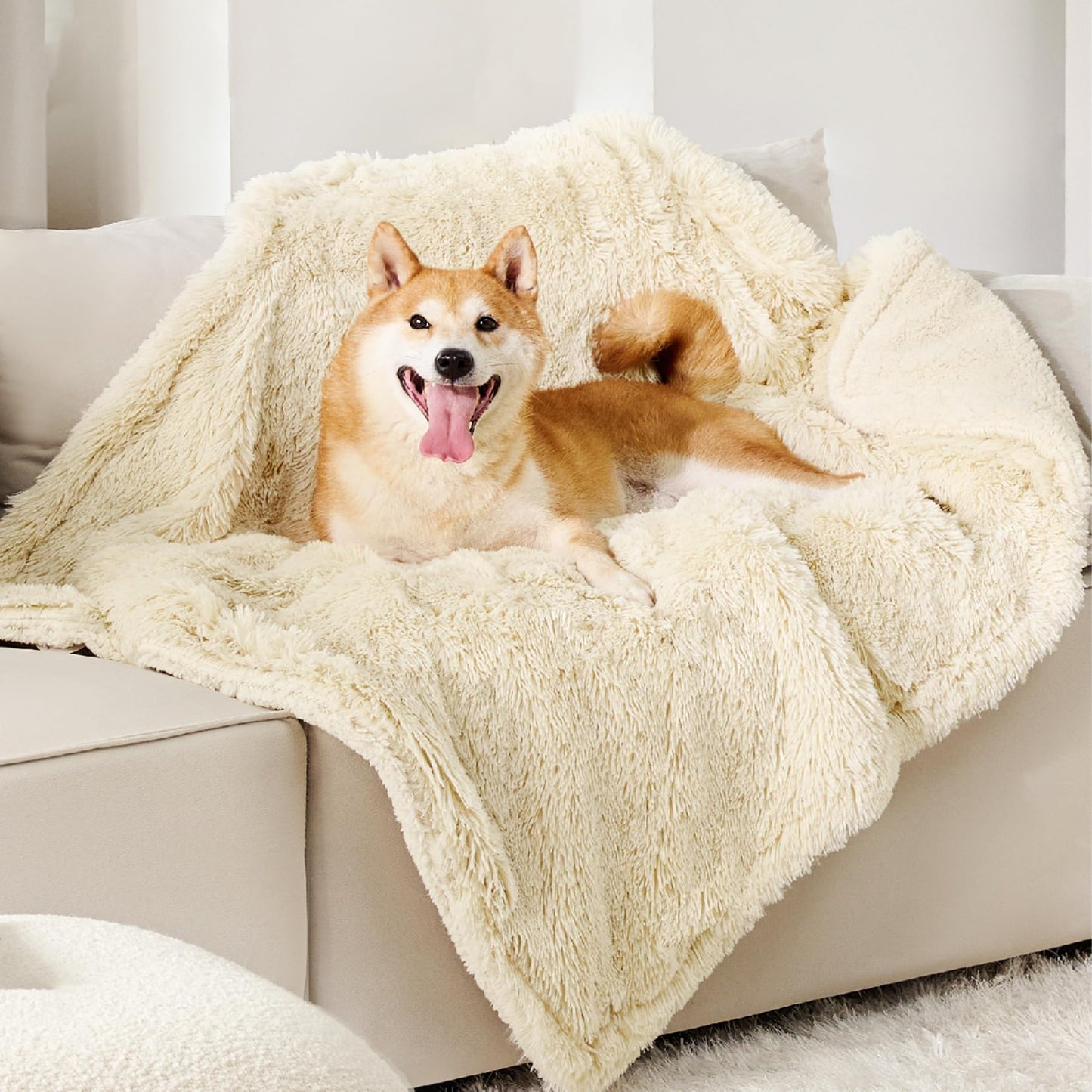 Calming Waterproof Pet Blanket with Faux Fur Cover