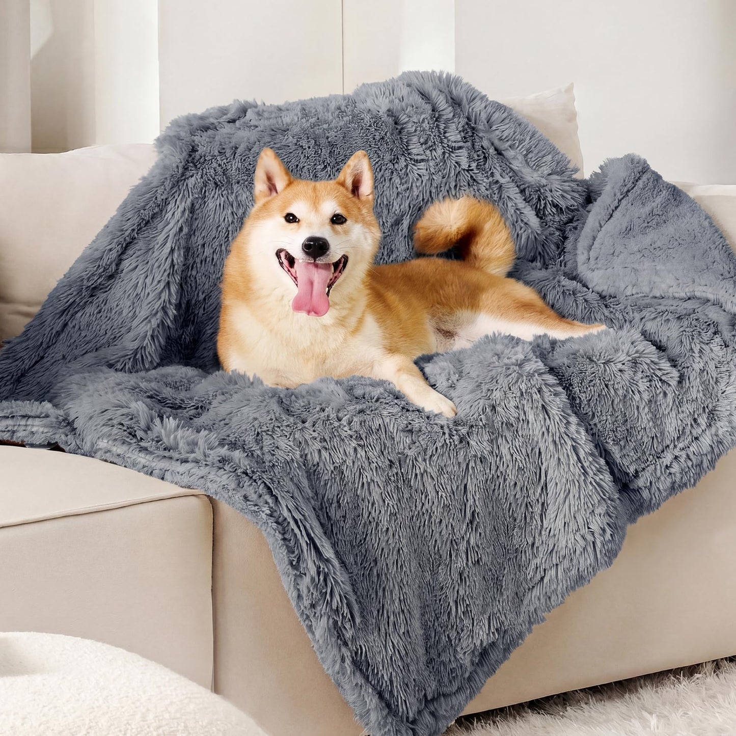 Calming Waterproof Pet Blanket with Faux Fur Cover