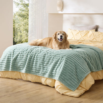 Waterproof Reversible Pet Blanket with Cozy Fleece
