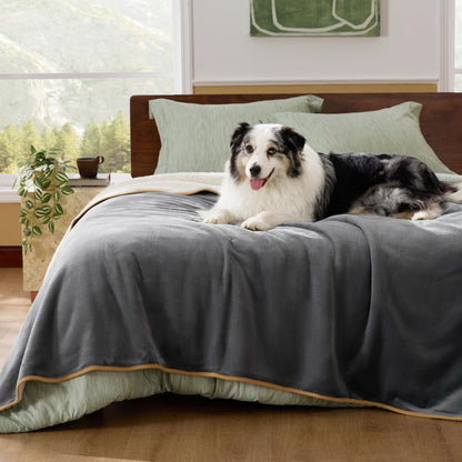 Waterproof Reversible Pet Blanket for Couch Protection