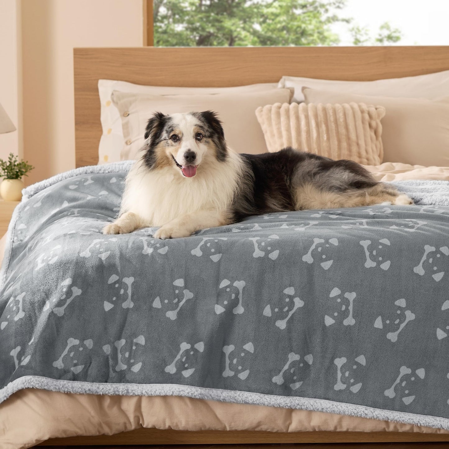 Waterproof Reversible Pet Blanket for Couch Protection
