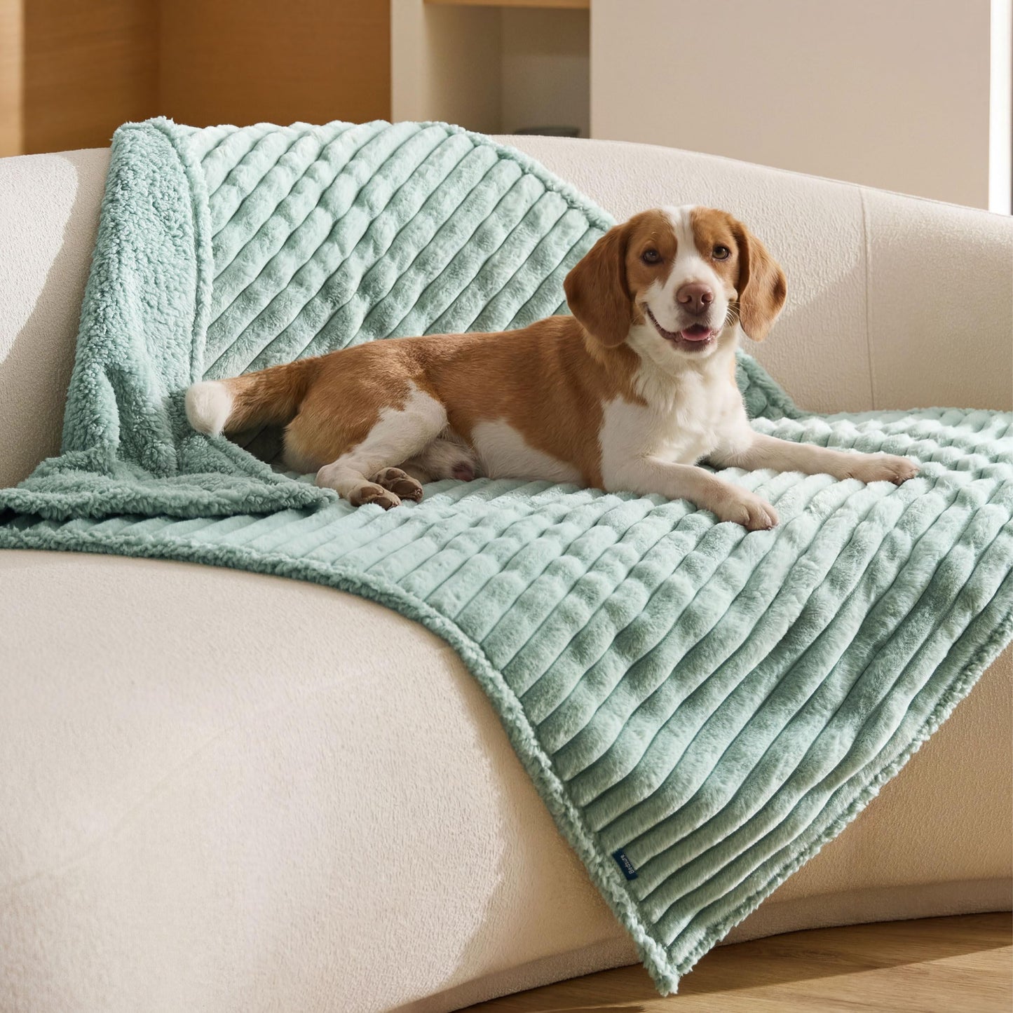 Waterproof Reversible Pet Blanket with Cozy Fleece