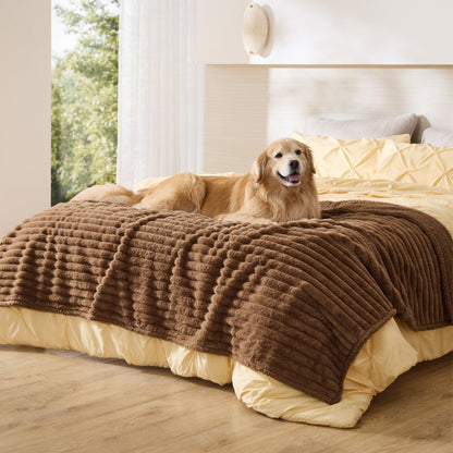 Waterproof Reversible Pet Blanket with Cozy Fleece