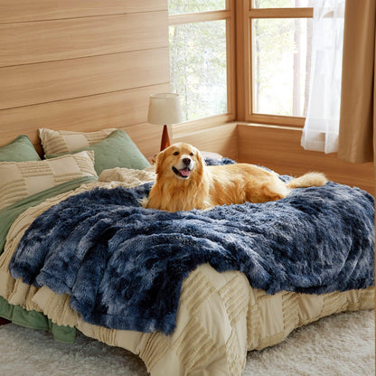 Calming Waterproof Pet Blanket with Faux Fur Cover